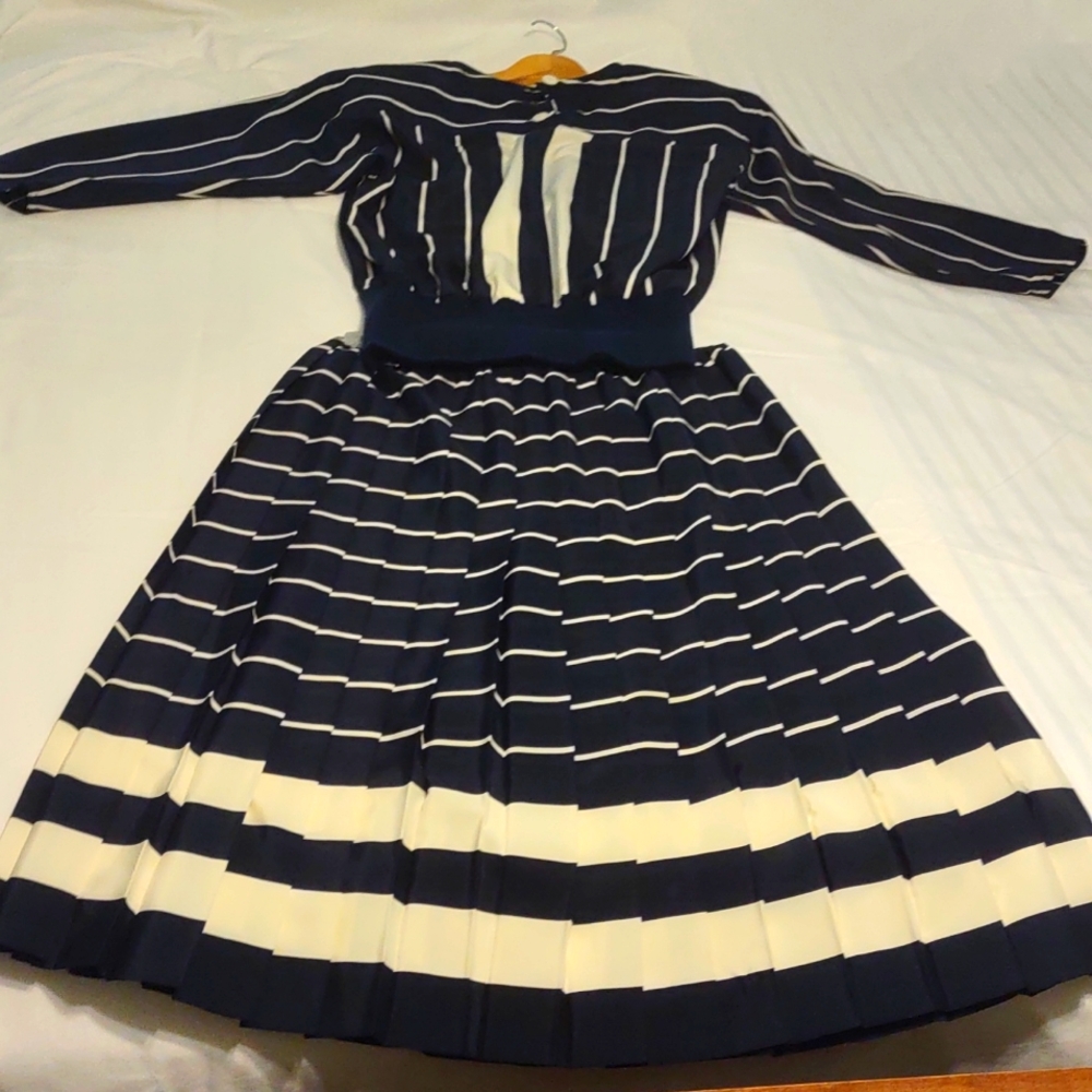 Leslie Fay Dress 2-piece